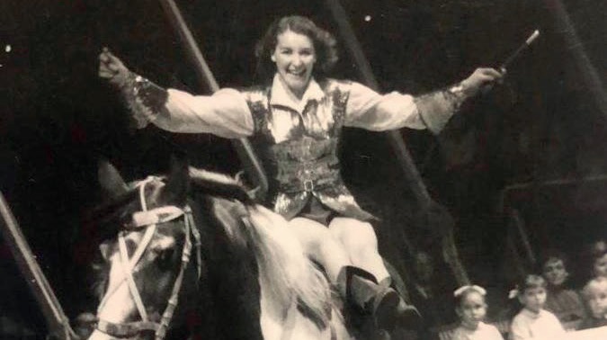 dolores caveagna