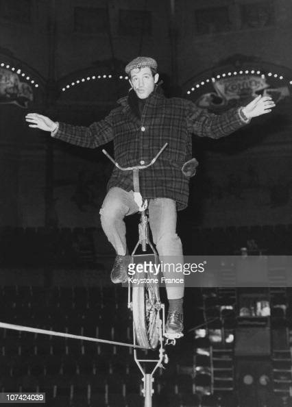 FRANCE - MARCH 01: Jean Paul Belmondo Going By Monocycle On The Rope At Paris In France On March 1963 (Photo by Keystone-France/Gamma-Keystone via Getty Images)