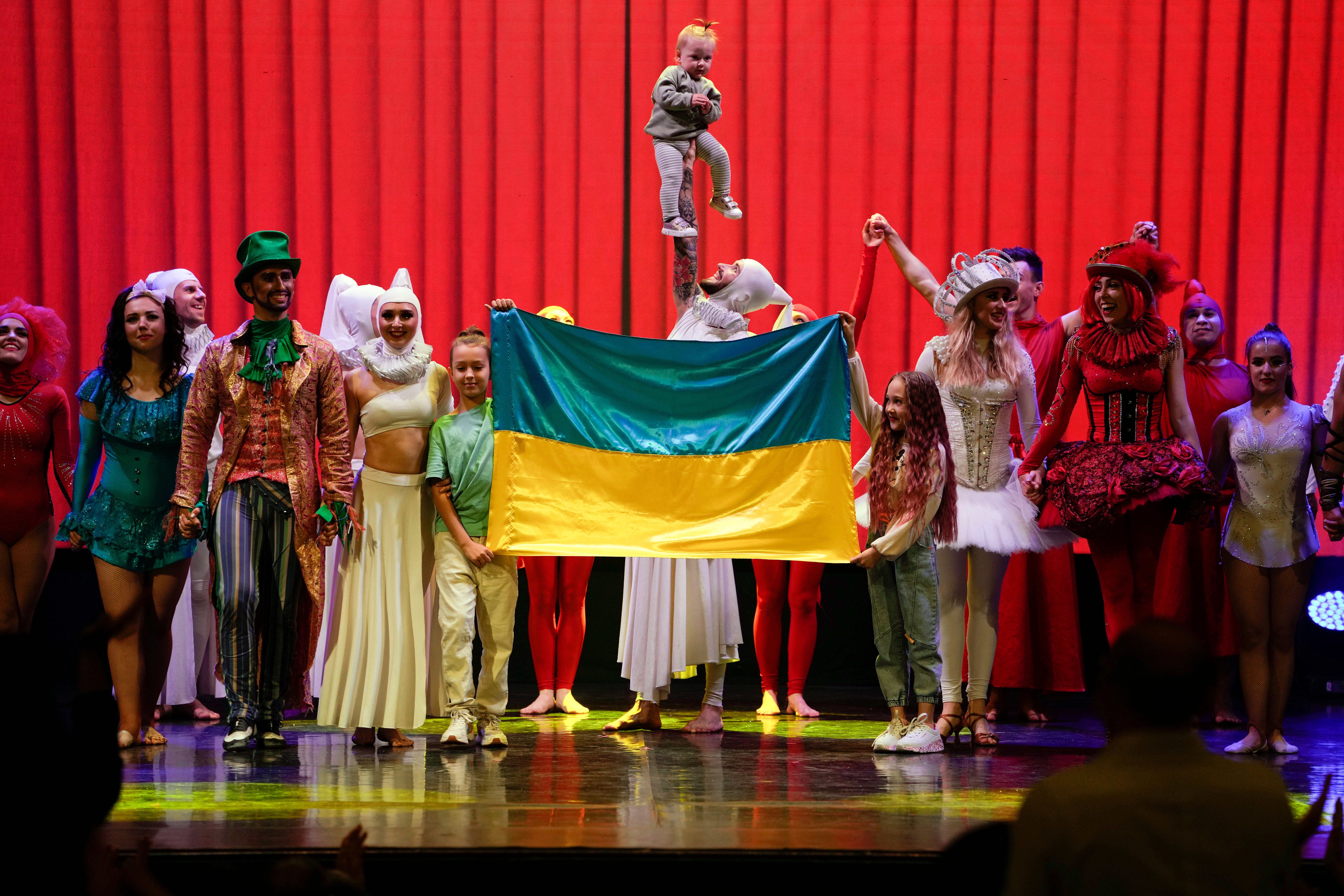 558244b9 28a9 45f4 992d 7a1c30ba4f80 AP APTOPIX Russia Ukraine War Italy Circus