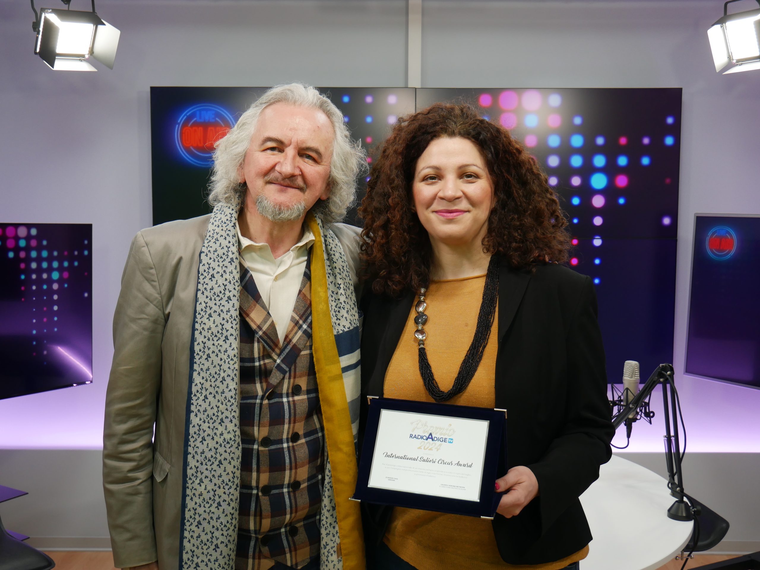Antonio Giarola e Linda Tavellin Premio RadioAdige TV 1