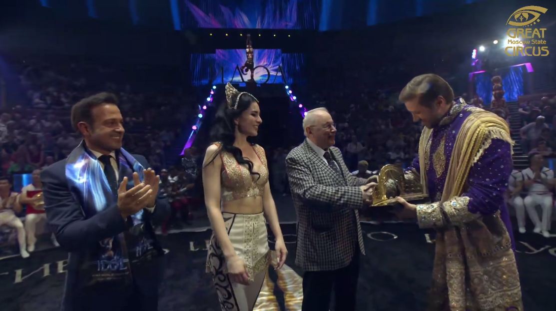 Pubblico Oro Anastasia Andrej Dementiev Kornilov