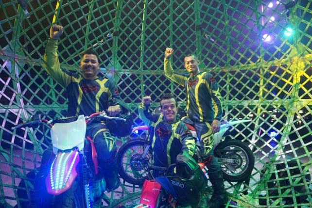 Circus bikesjpgarticle 642